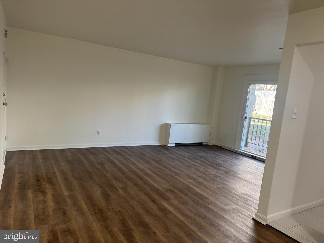 PINEWOOD SOUTH - Residential Lease