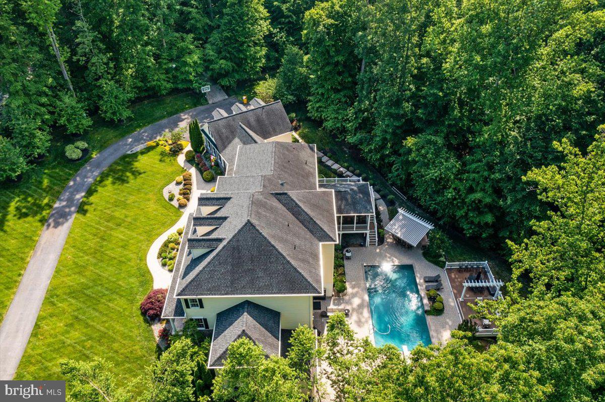 DAVIDSONVILLE - Residential