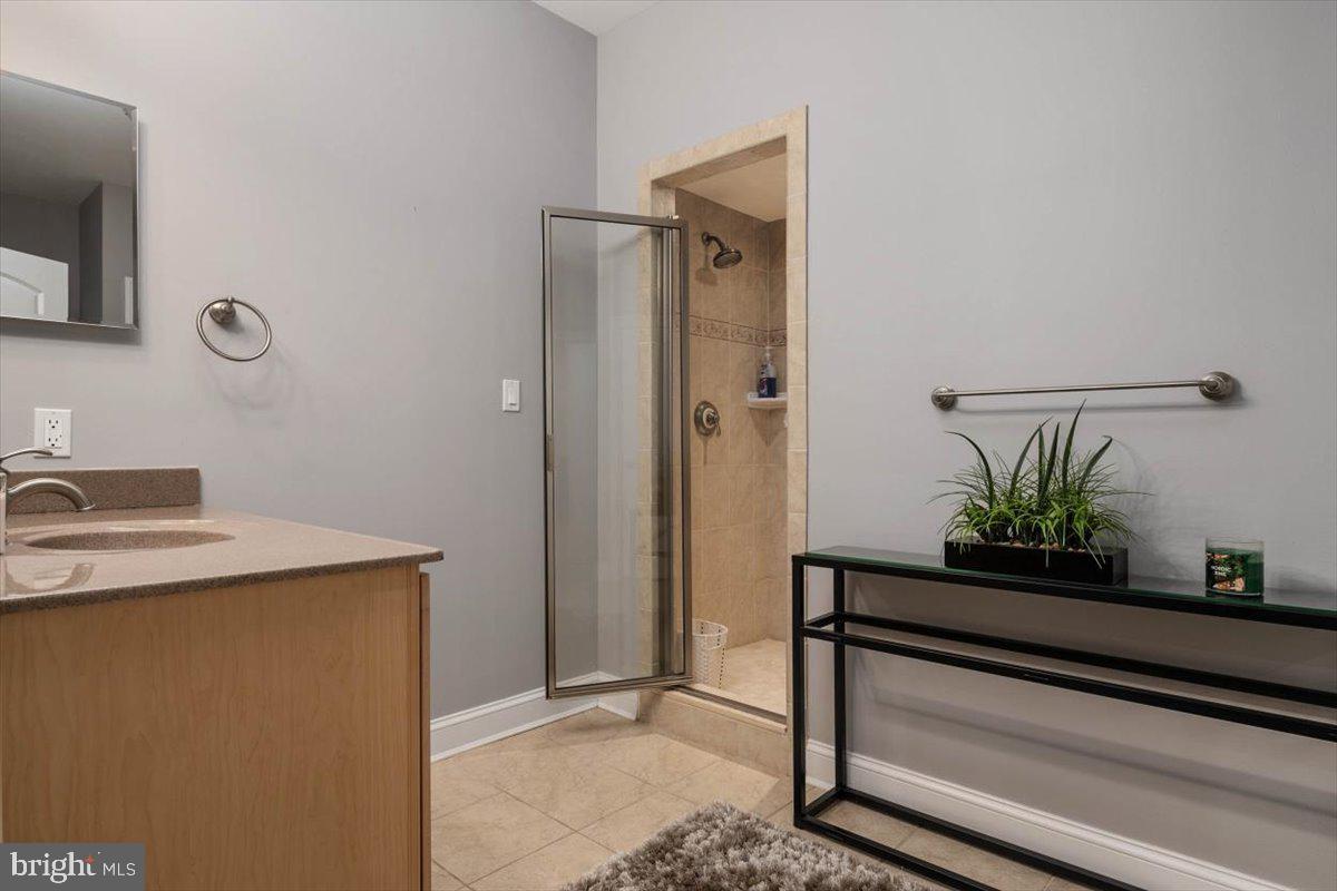 DAVIDSONVILLE - Residential