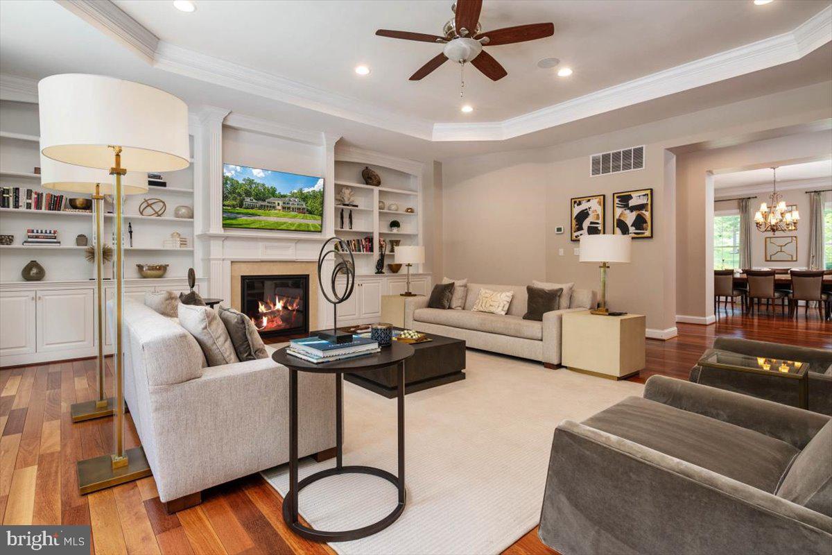 DAVIDSONVILLE - Residential