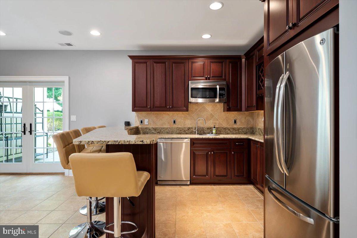 DAVIDSONVILLE - Residential