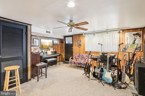 listing image 40