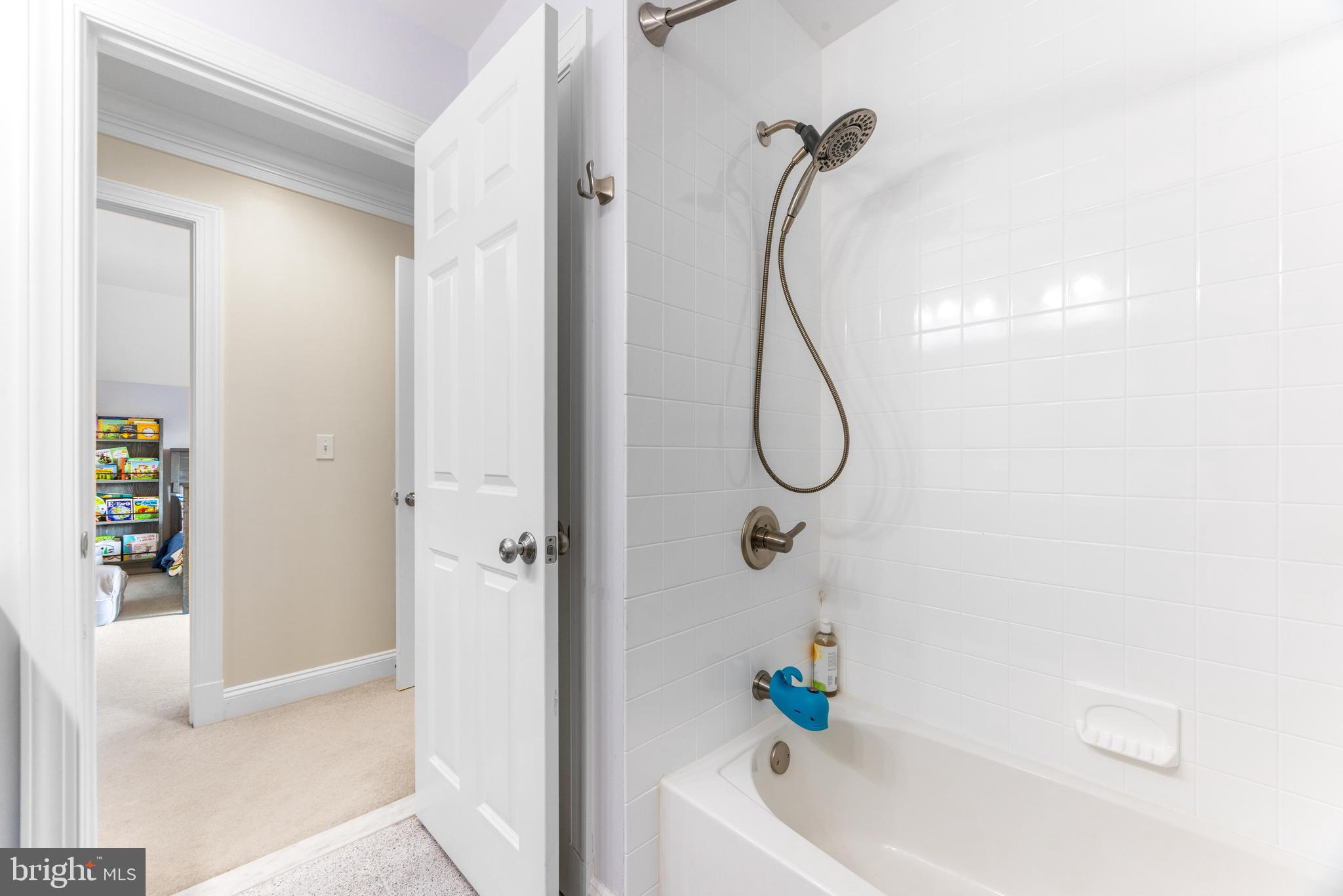 BRITTINGHAM - Residential