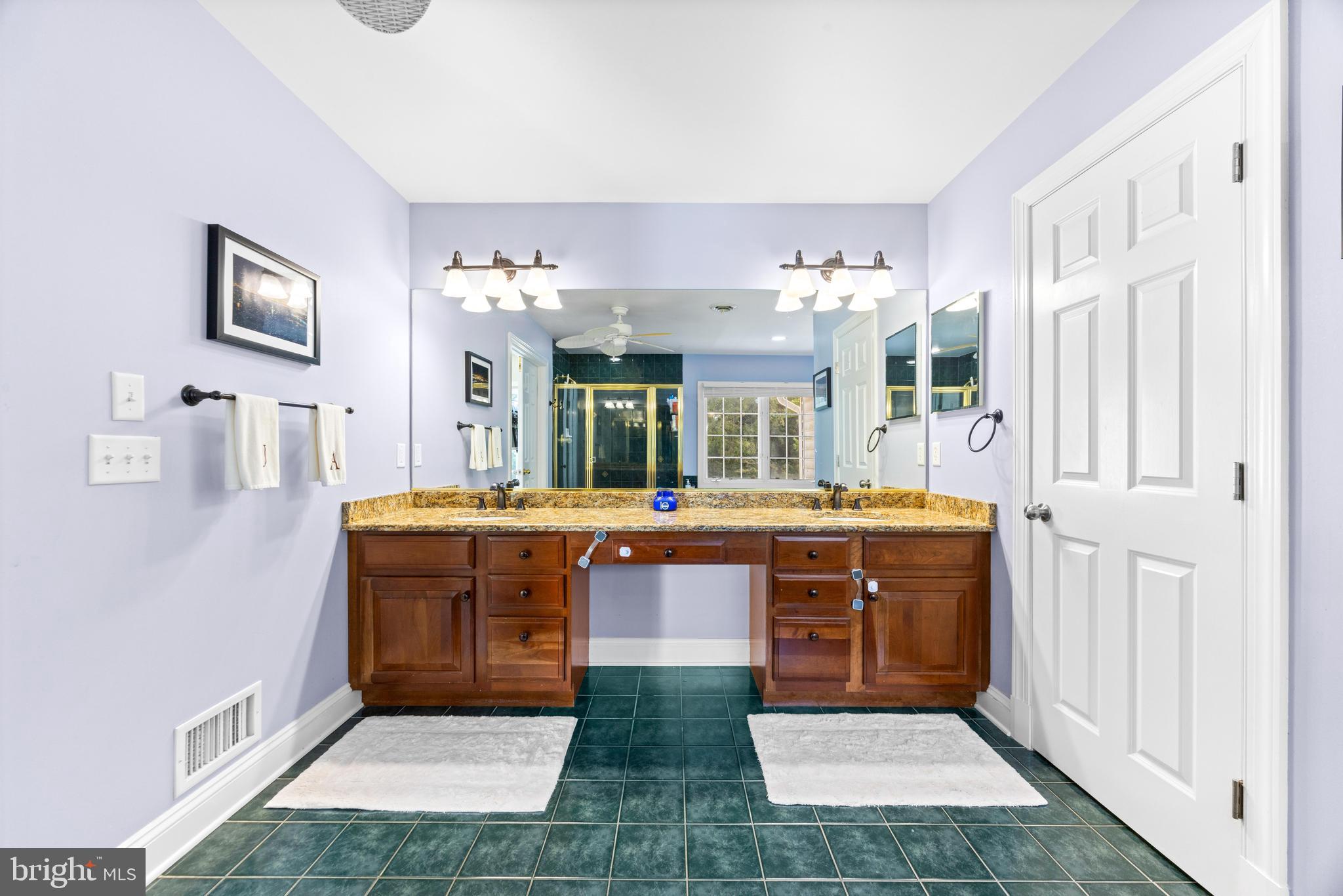 BRITTINGHAM - Residential