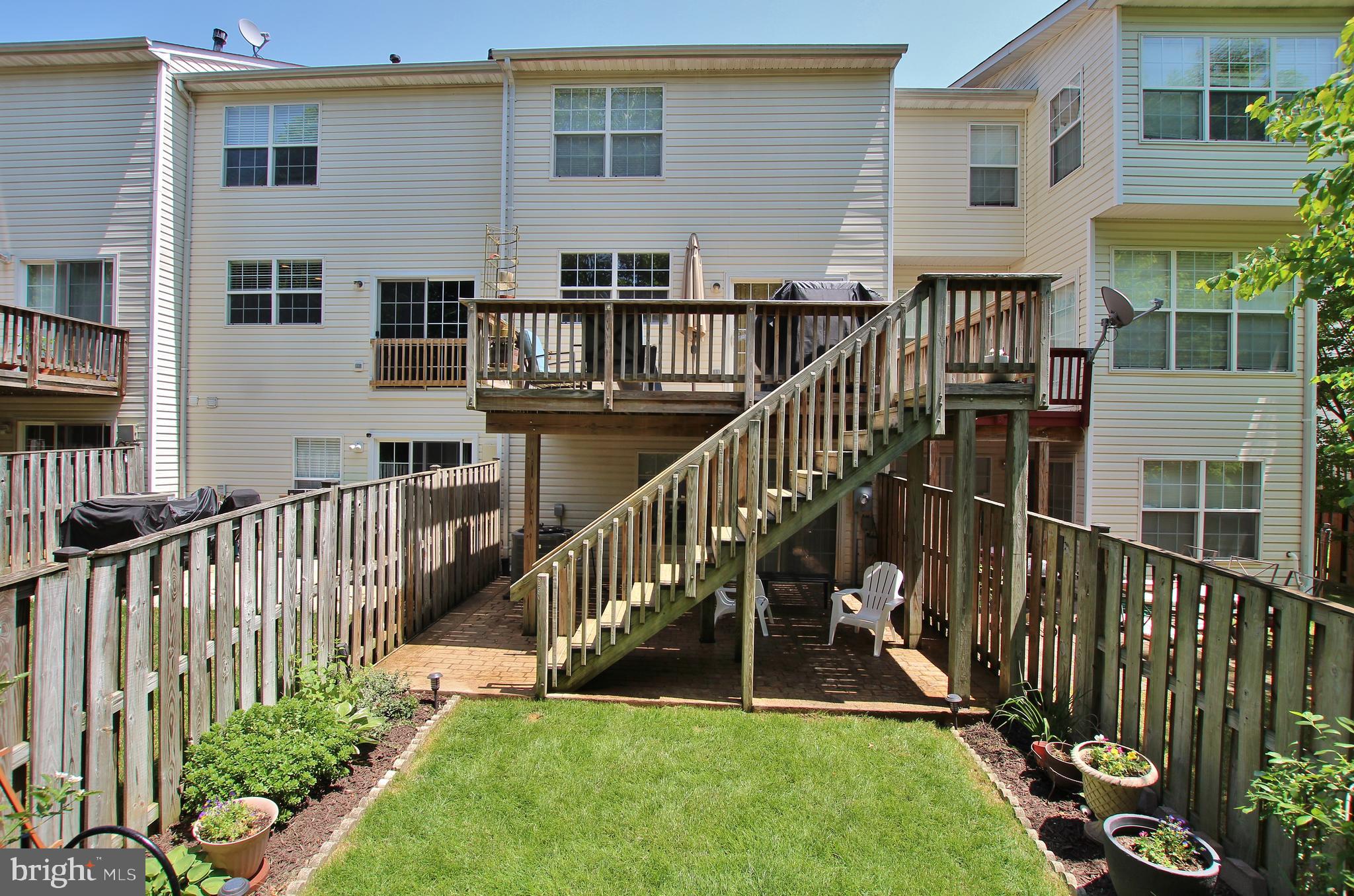 RIVERSIDE STATION - Residential