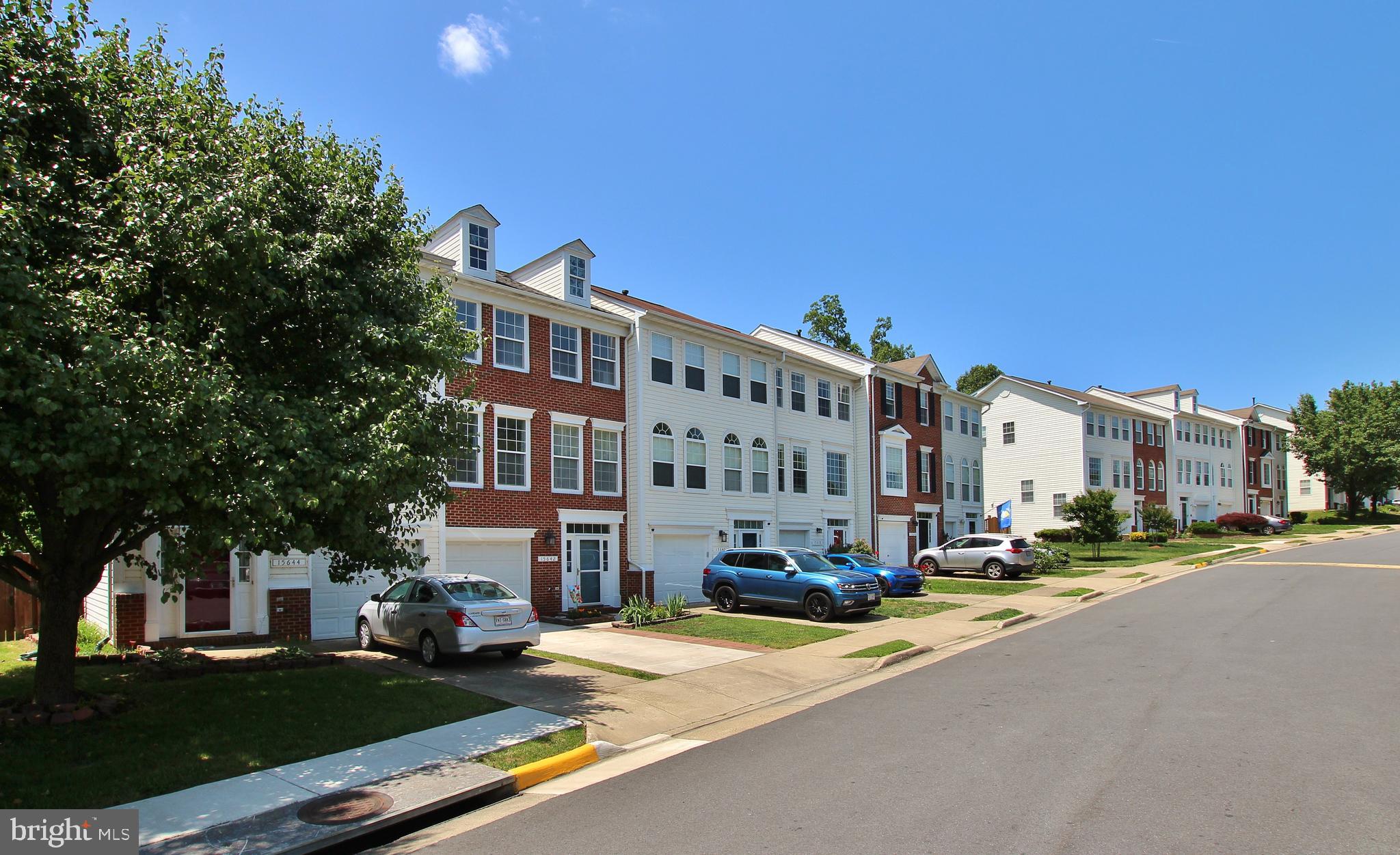 RIVERSIDE STATION - Residential