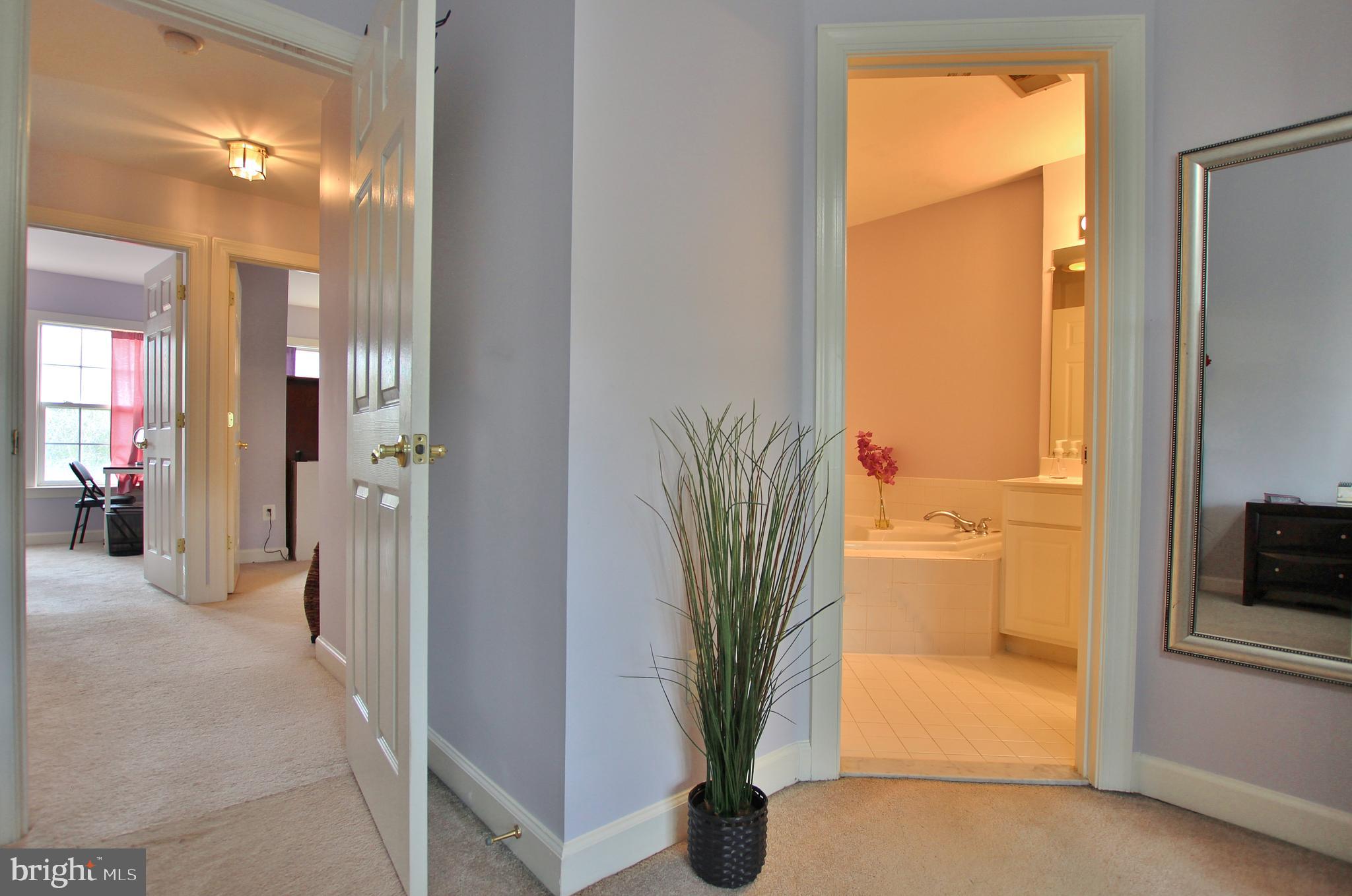 RIVERSIDE STATION - Residential