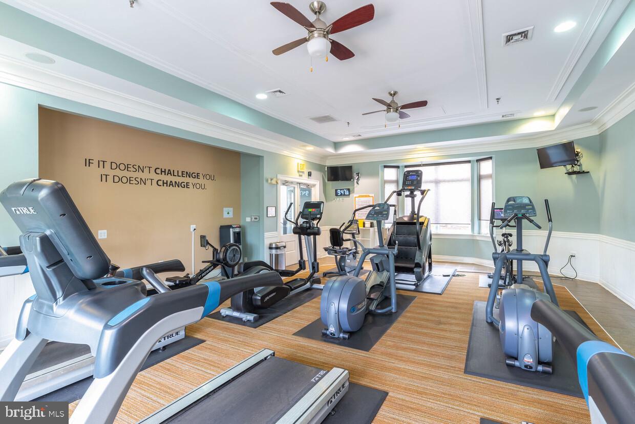 RIVERSIDE STATION - Residential