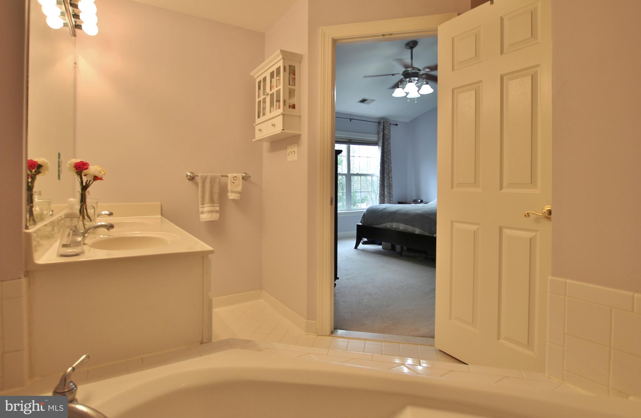 RIVERSIDE STATION - Residential