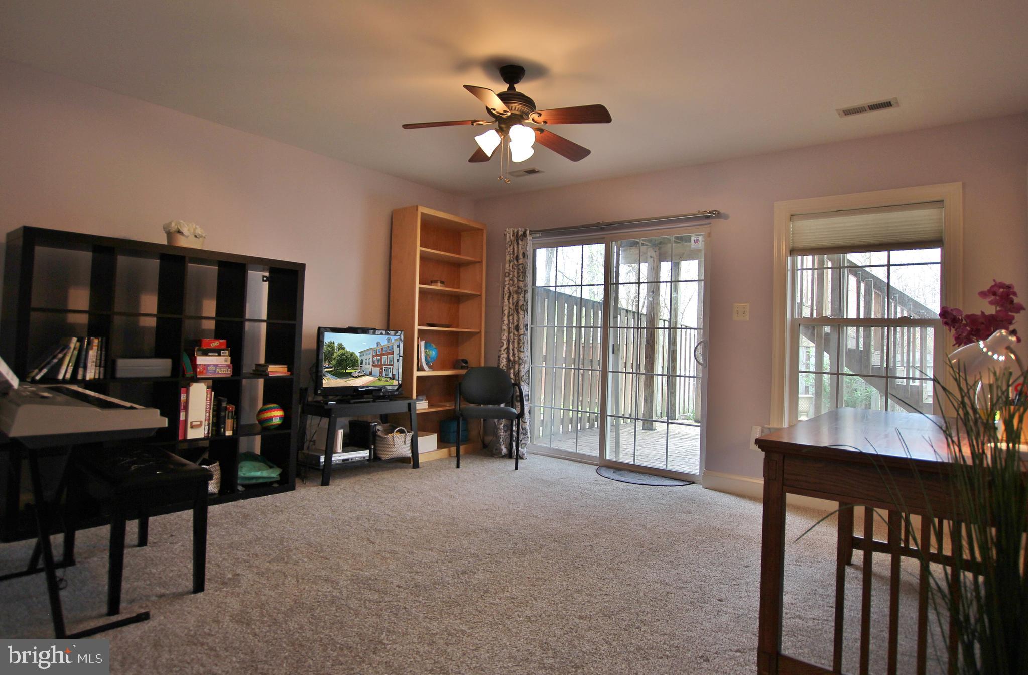 RIVERSIDE STATION - Residential