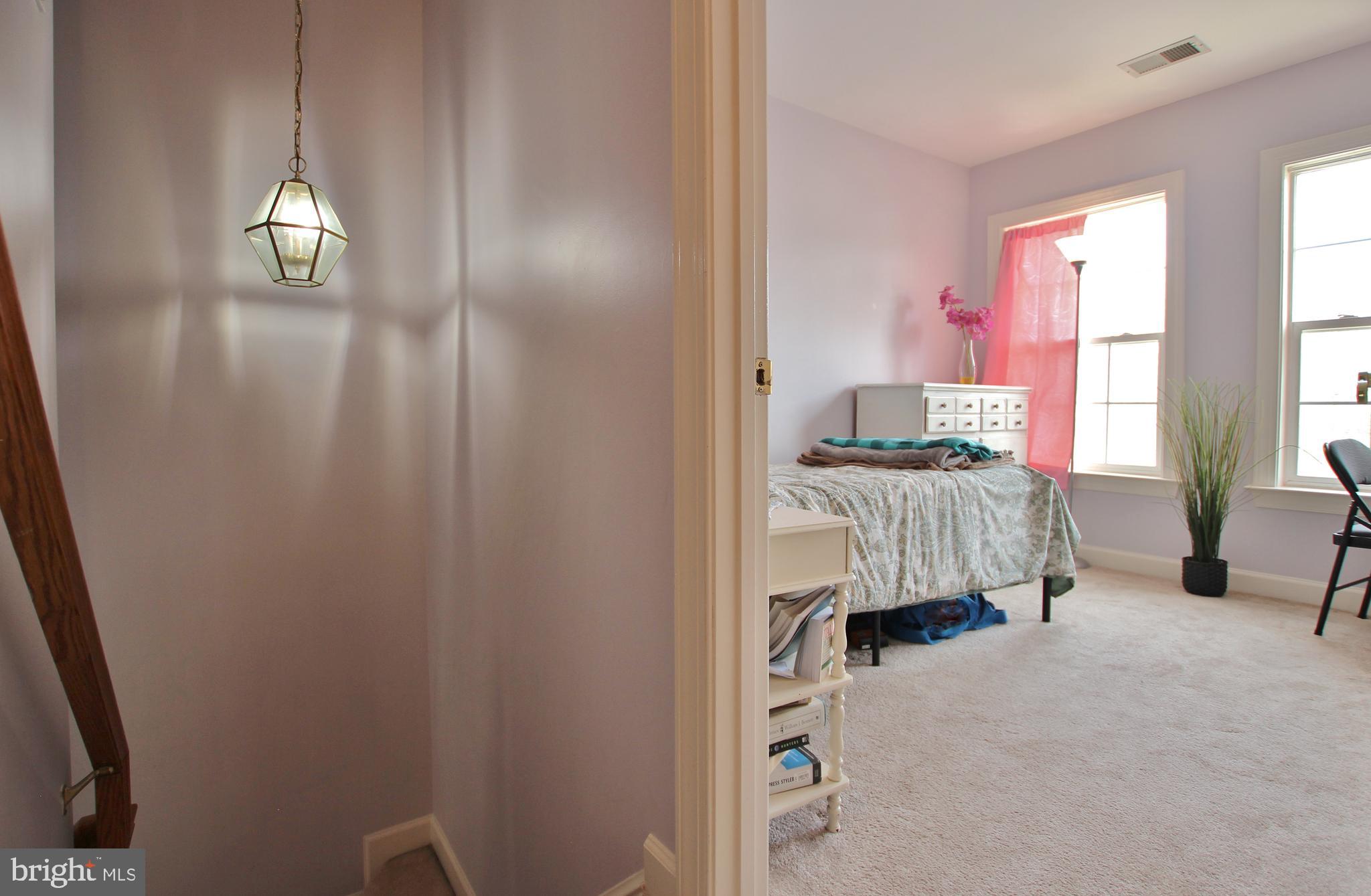 RIVERSIDE STATION - Residential