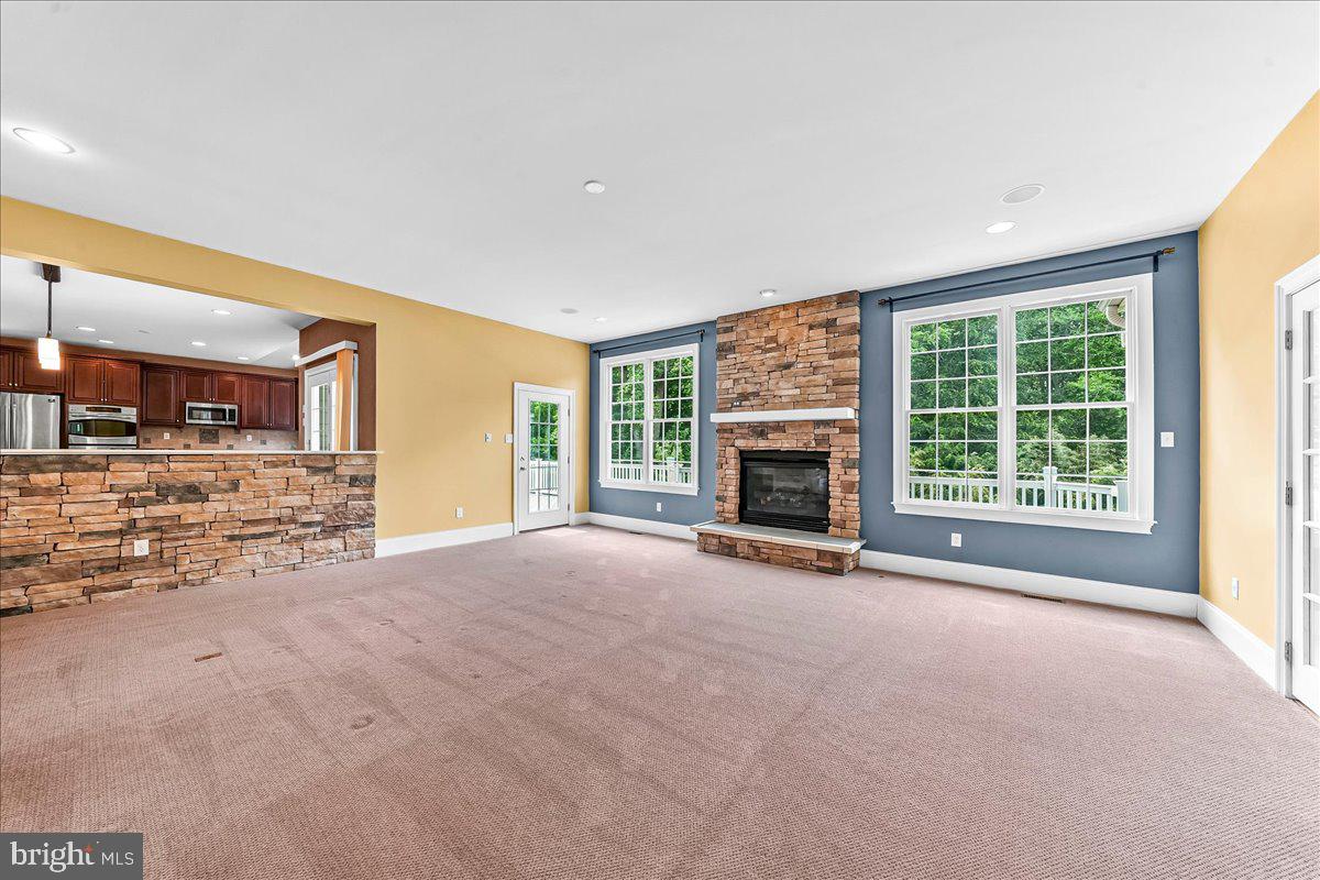 ESTS AT CHADDS FORD - Residential