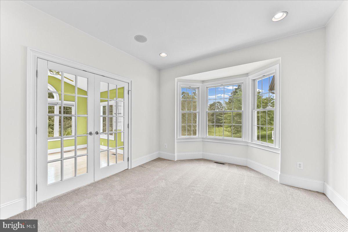 ESTS AT CHADDS FORD - Residential