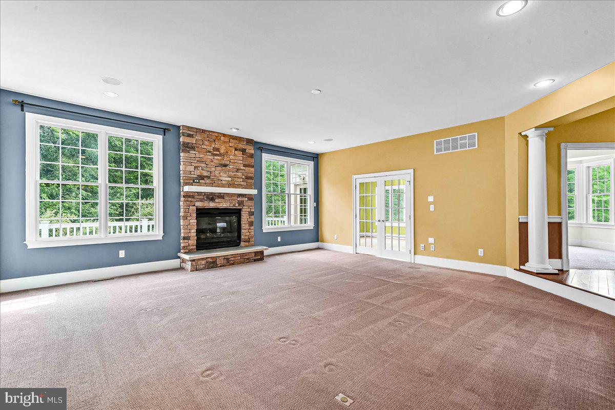 ESTS AT CHADDS FORD - Residential