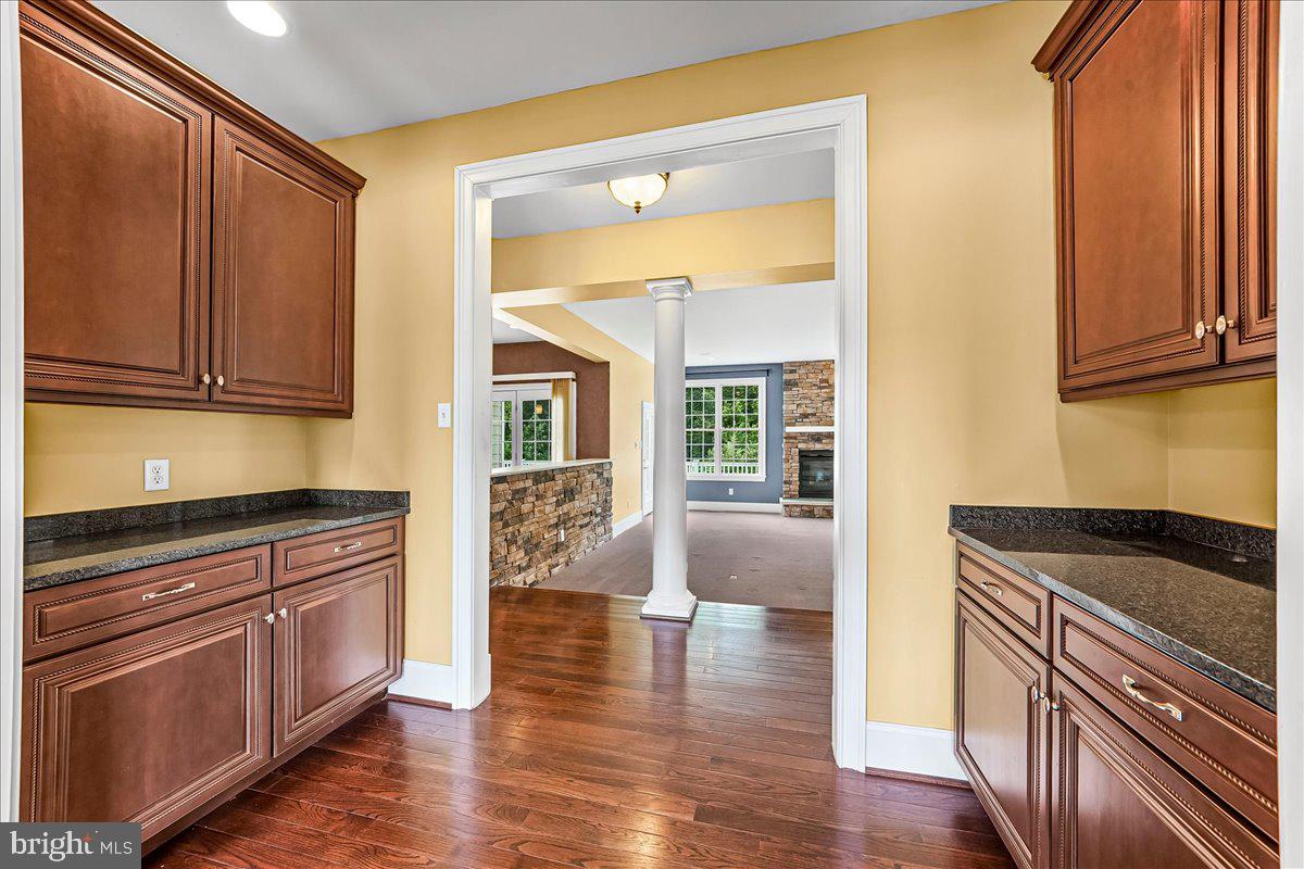 ESTS AT CHADDS FORD - Residential