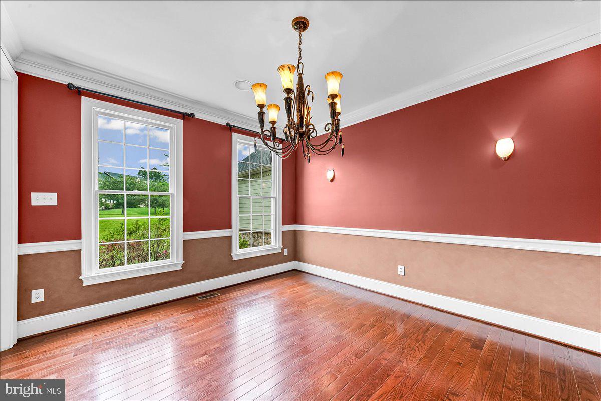 ESTS AT CHADDS FORD - Residential