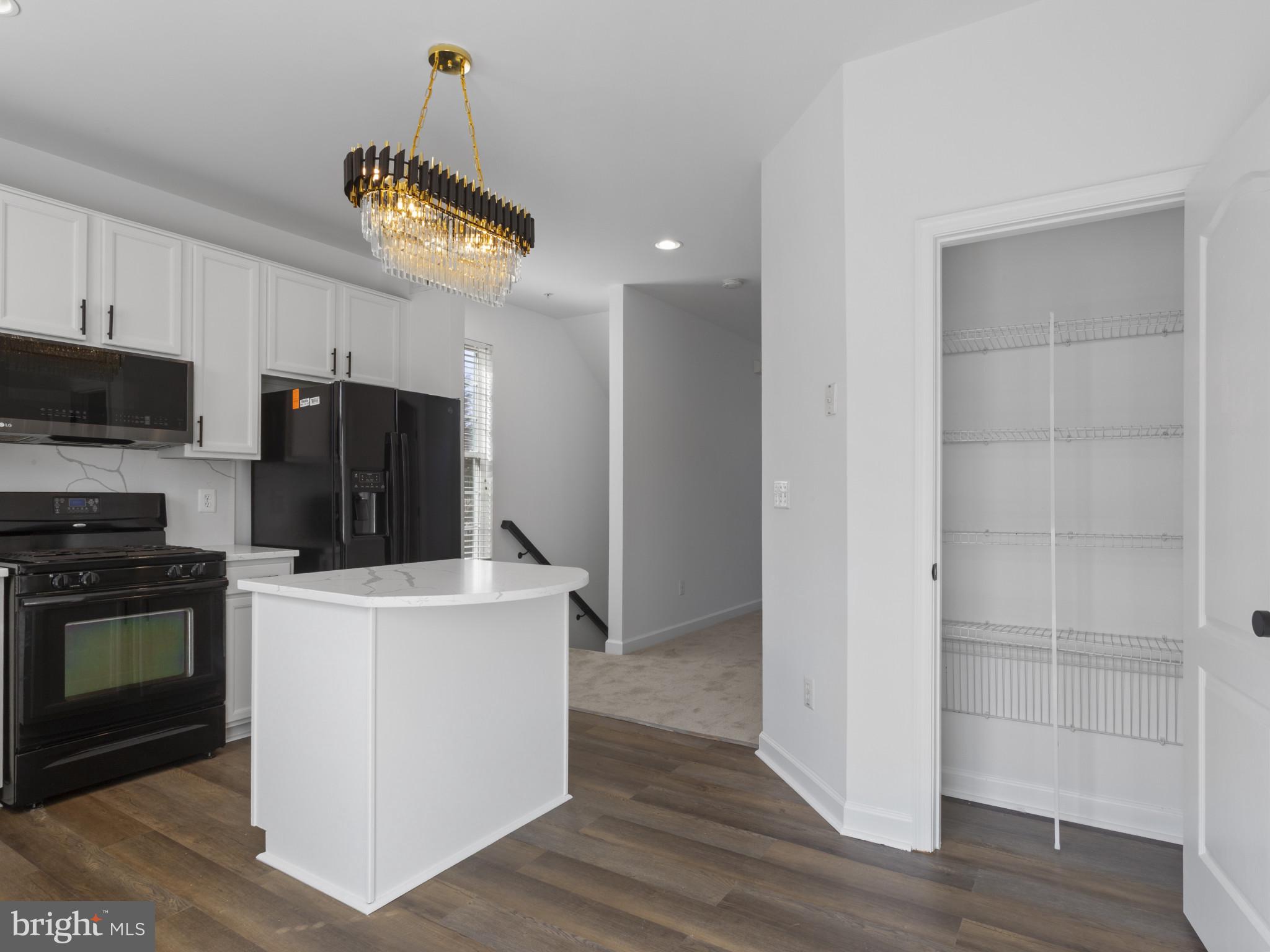 SUMMERFIELD AT MORGAN ST - Residential