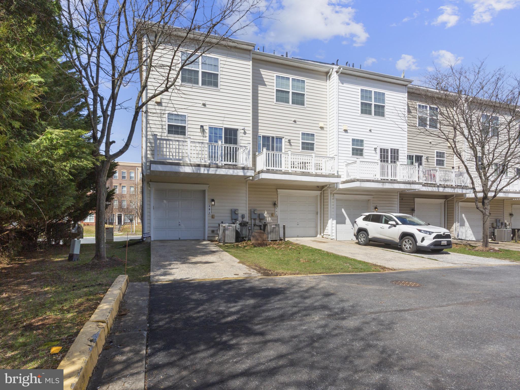 SUMMERFIELD AT MORGAN ST - Residential