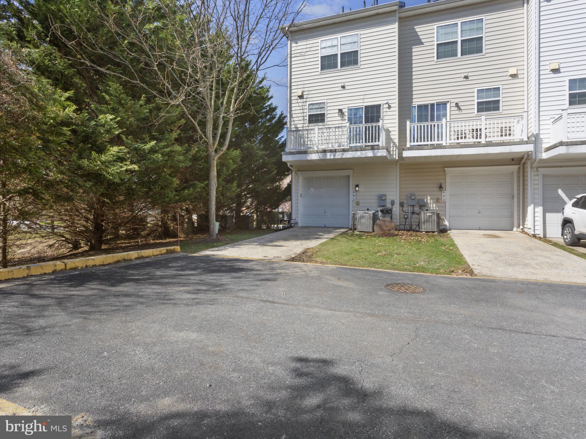 SUMMERFIELD AT MORGAN ST - Residential