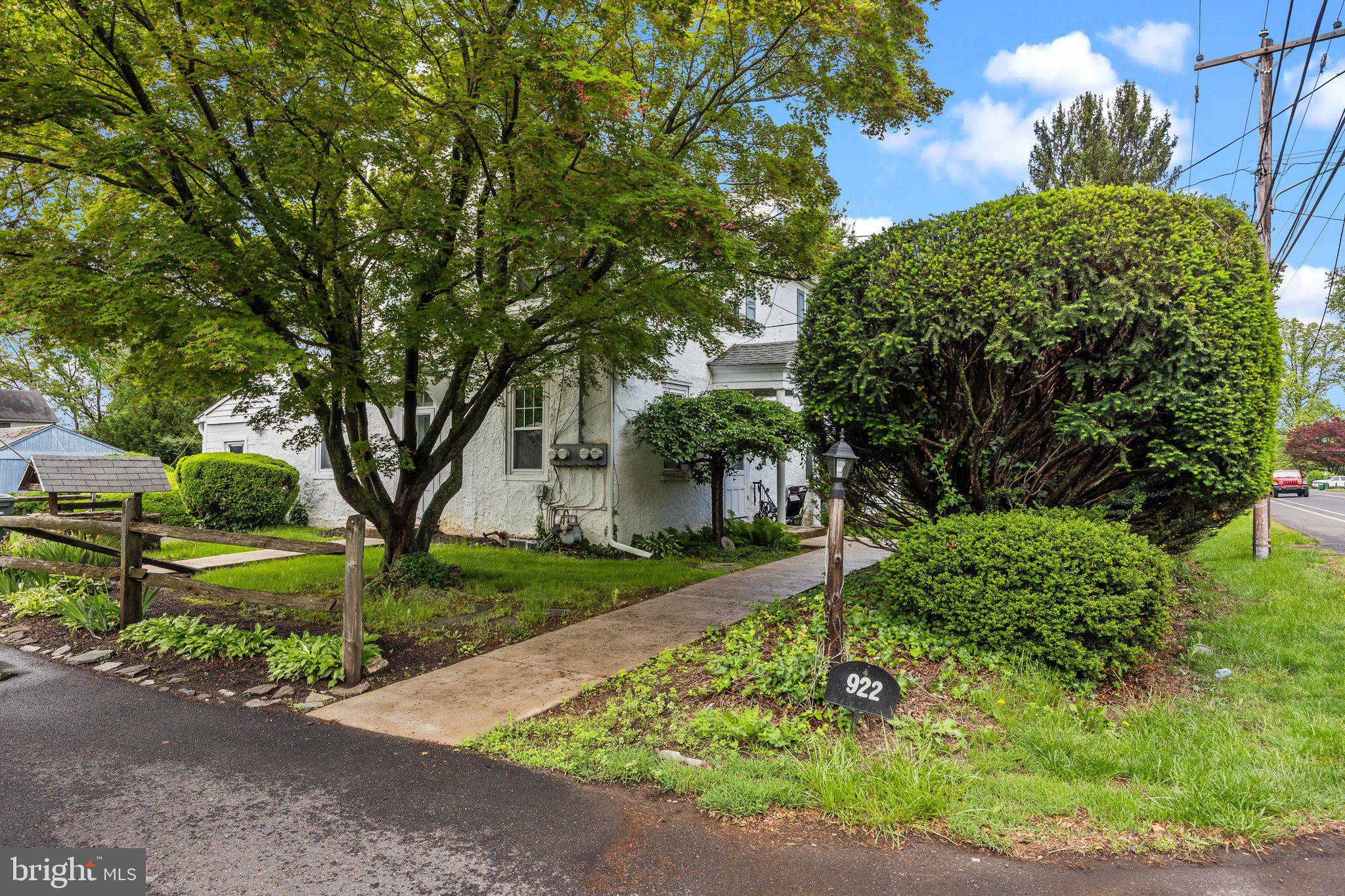 922 2ND STREET PIKE
