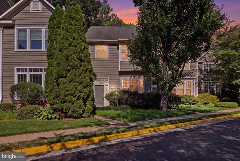 Photo of 1213 Weatherstone Court, RESTON, VA 20194 (MLS # VAFX2316920)