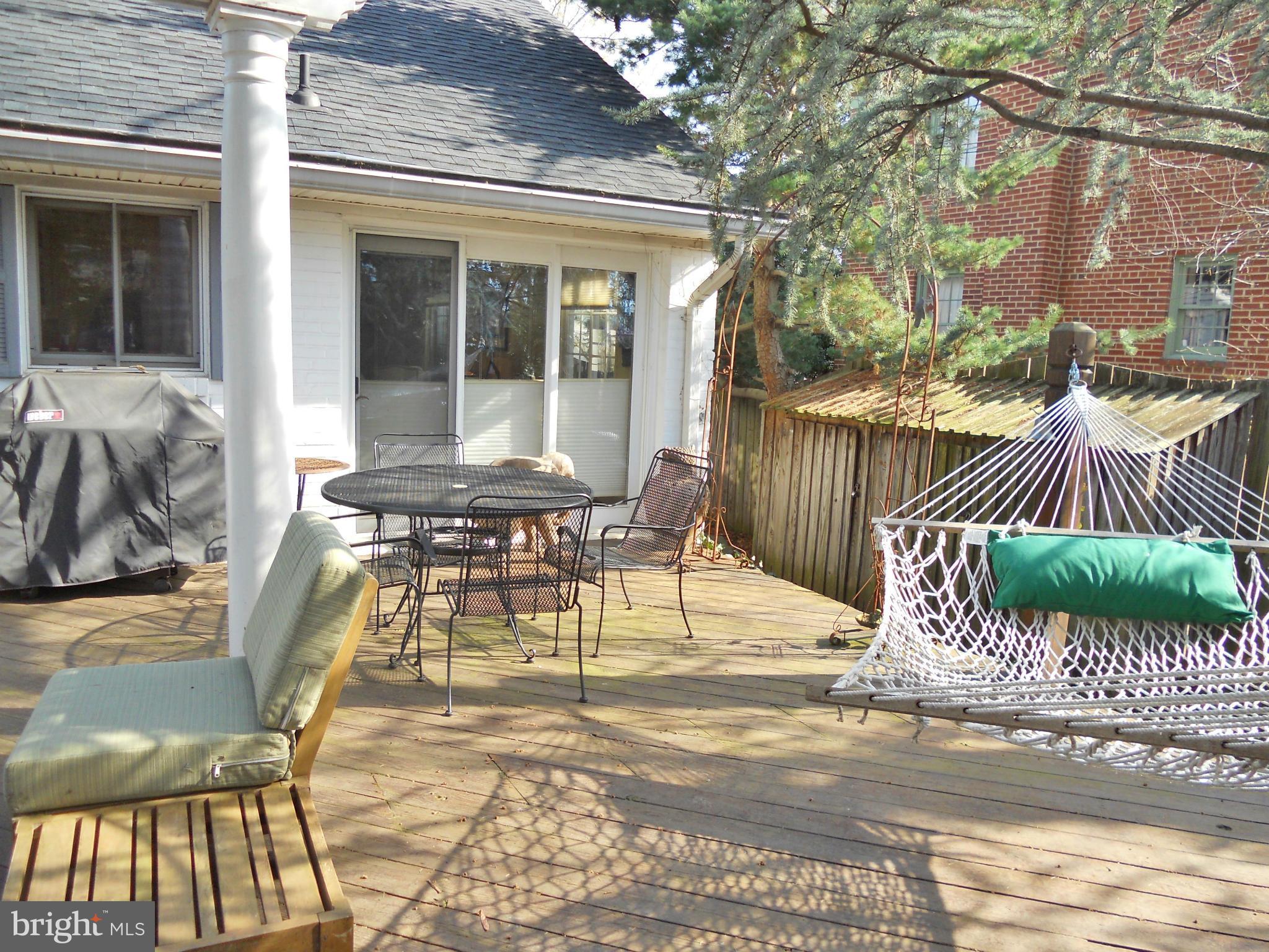 WILLET HEIGHTS - Residential Lease