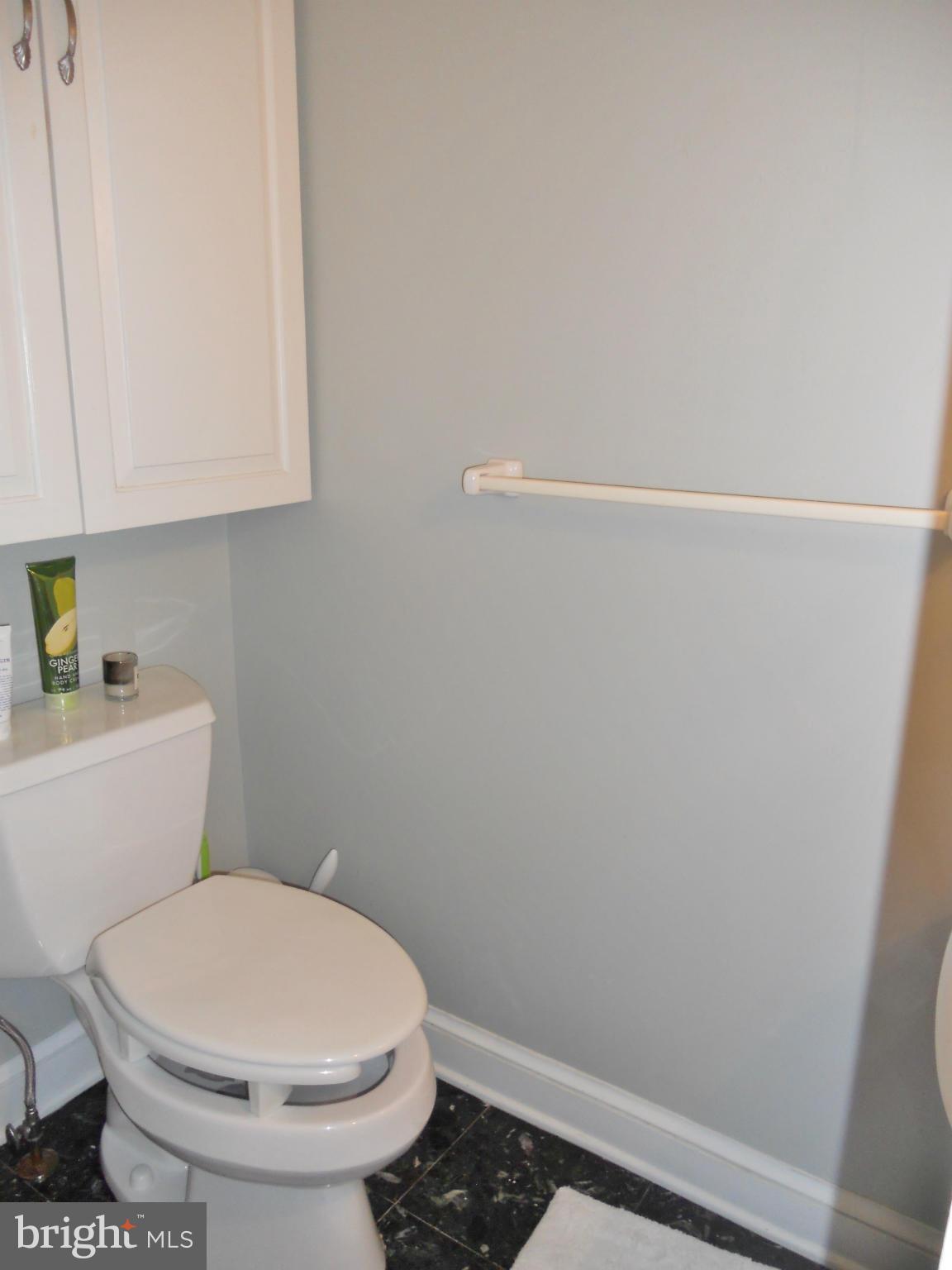 WILLET HEIGHTS - Residential Lease