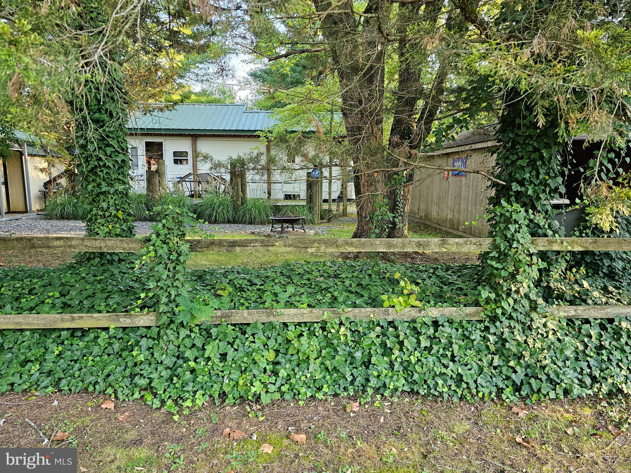 INDIAN ACRES - Residential