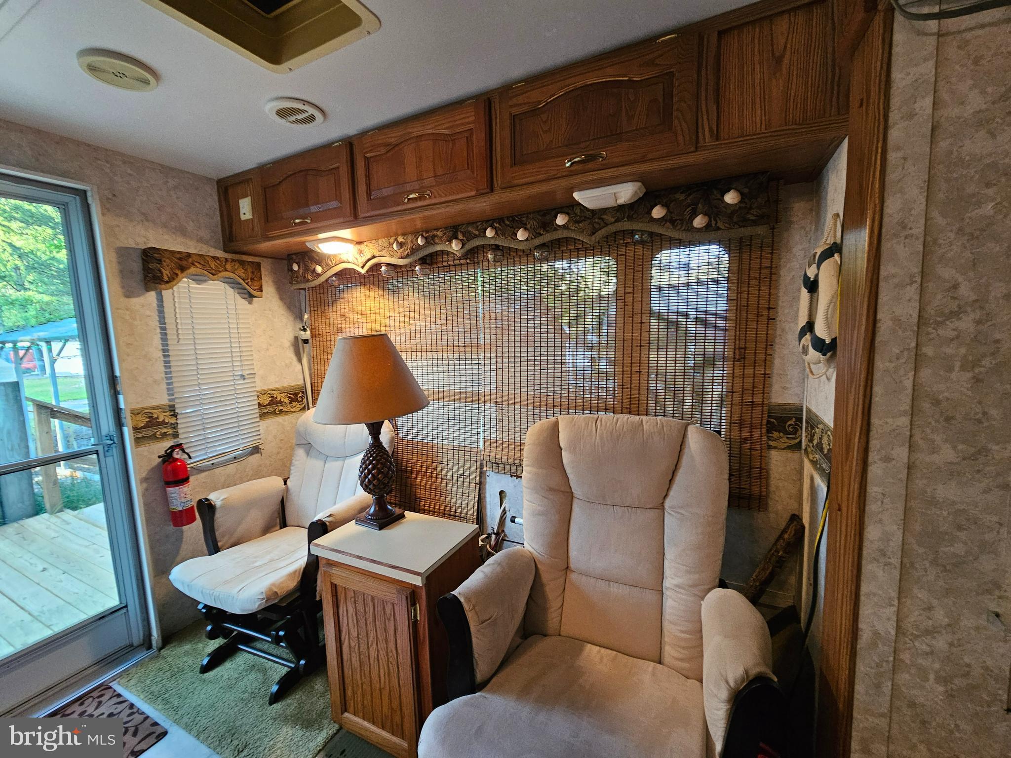 INDIAN ACRES - Residential