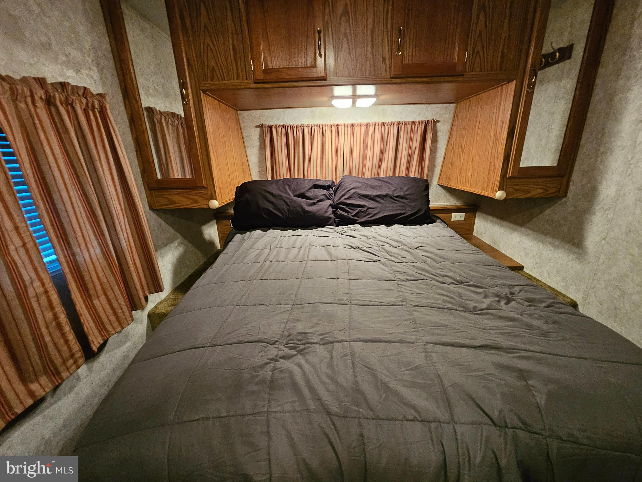 INDIAN ACRES - Residential