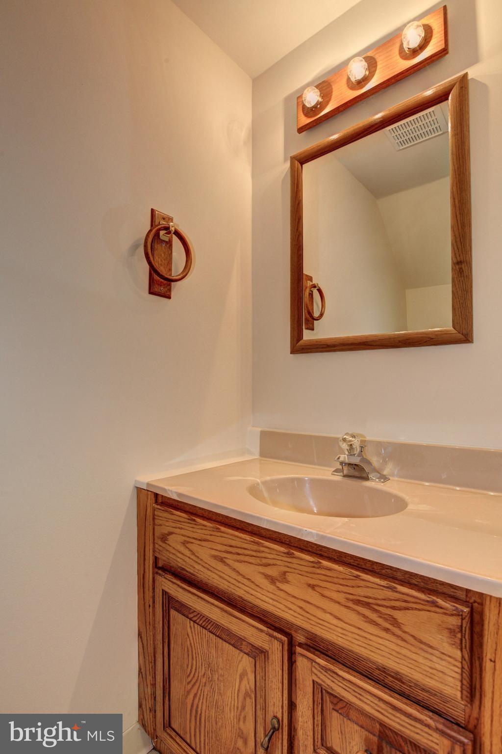 LONGMEAD CROSSING - Residential Lease