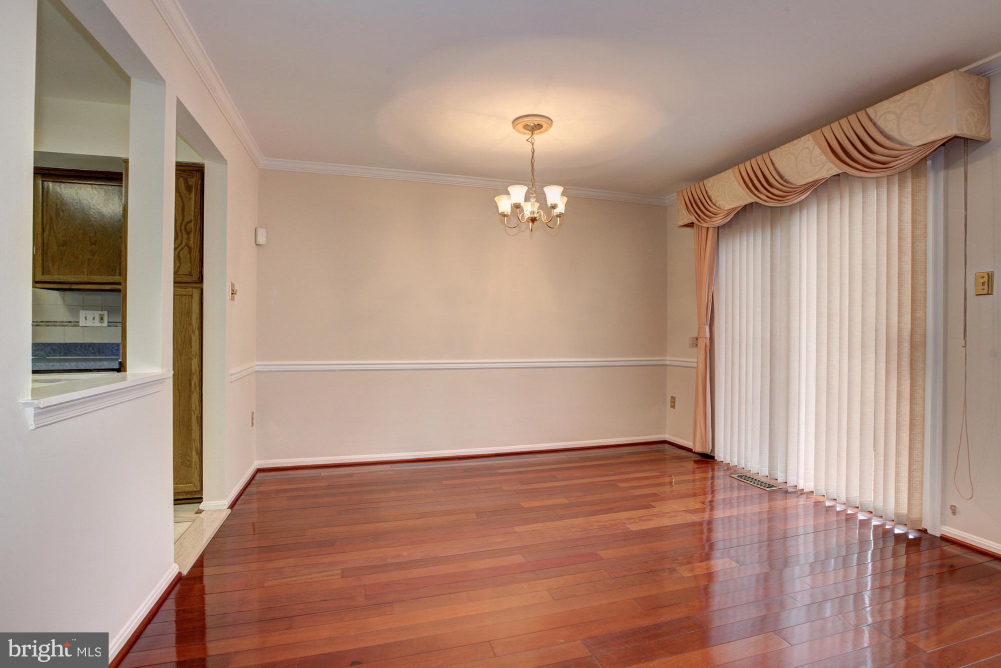 LONGMEAD CROSSING - Residential Lease