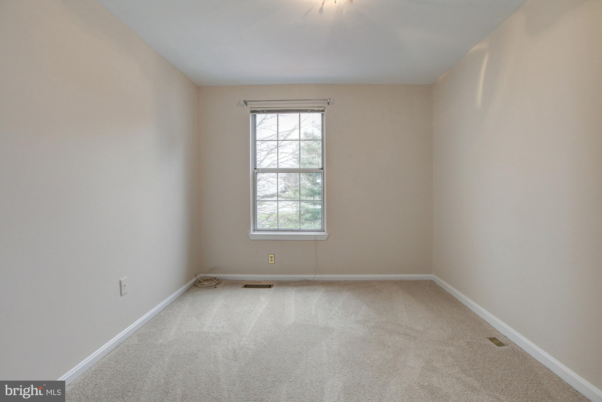 LONGMEAD CROSSING - Residential Lease