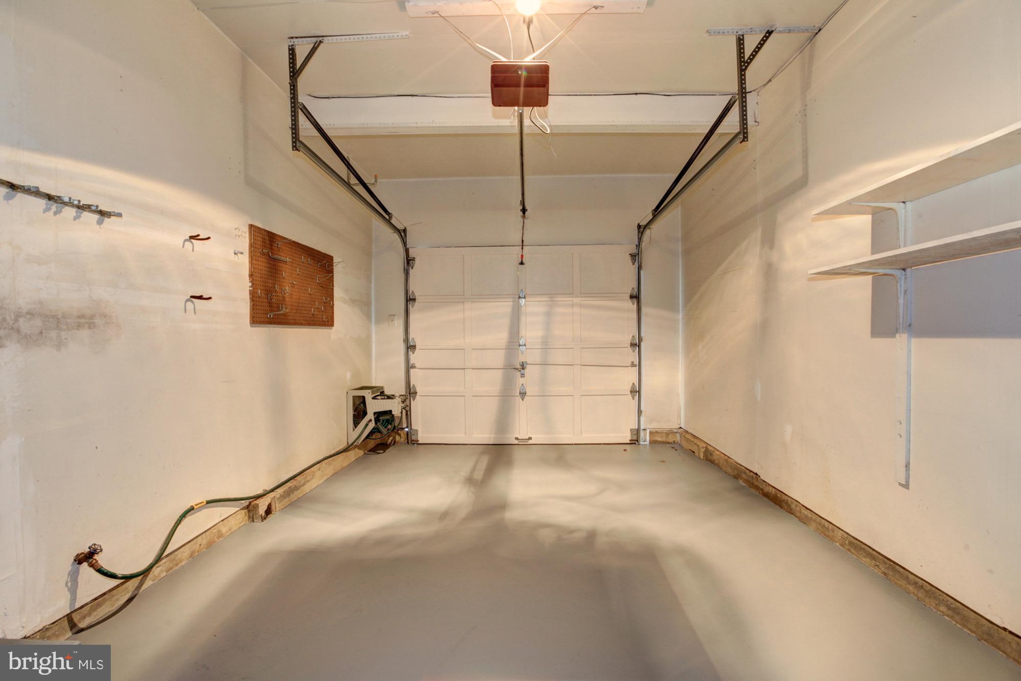 LONGMEAD CROSSING - Residential Lease