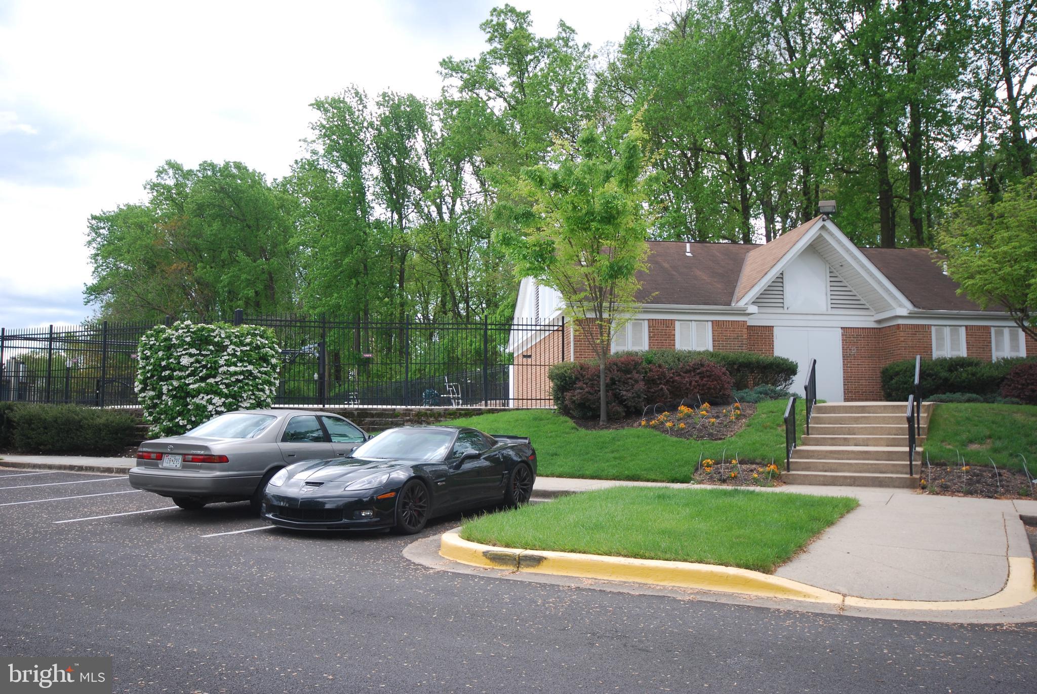 LONGMEAD CROSSING - Residential Lease