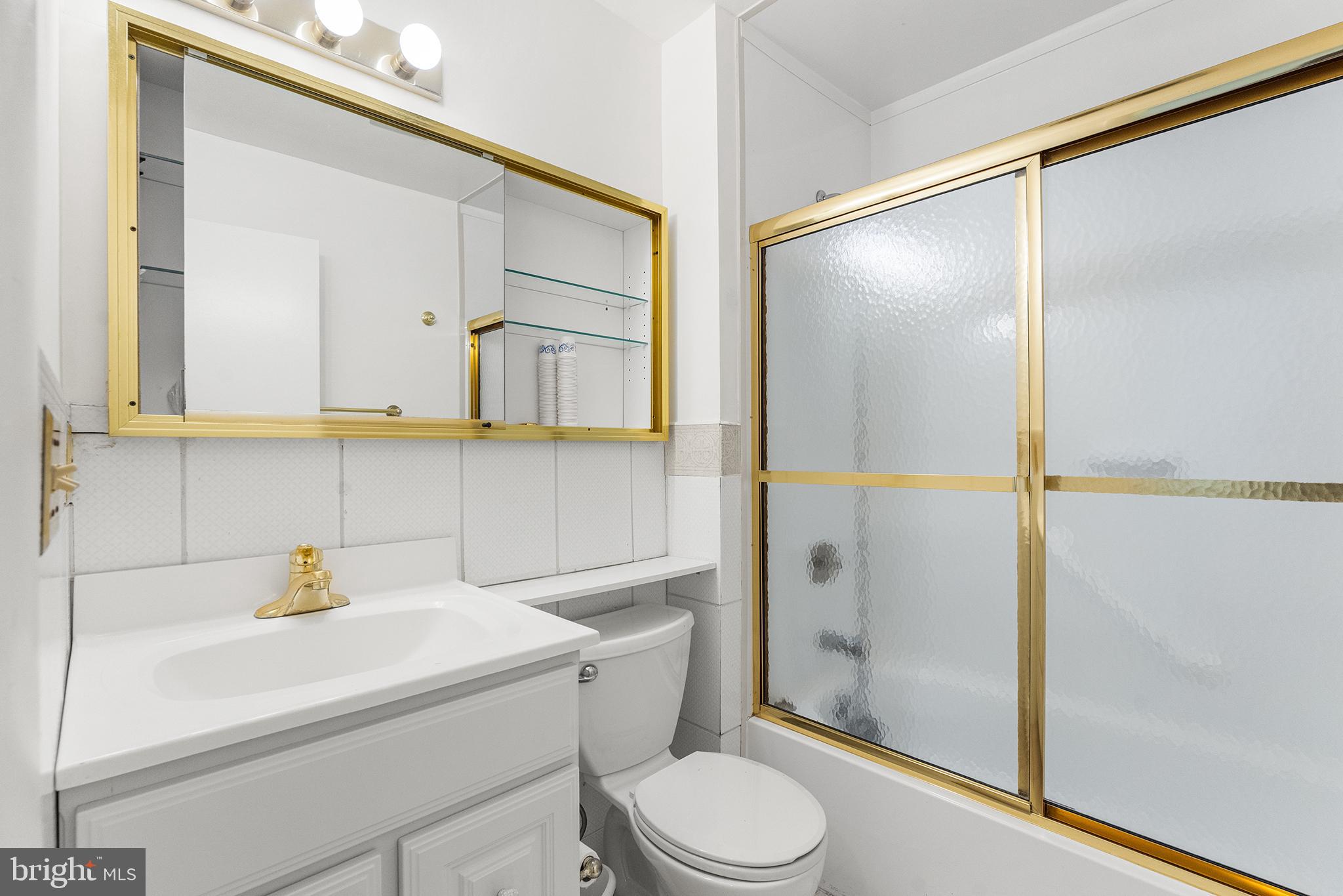 VALLEYWOOD AT FIVE FARMS - Residential