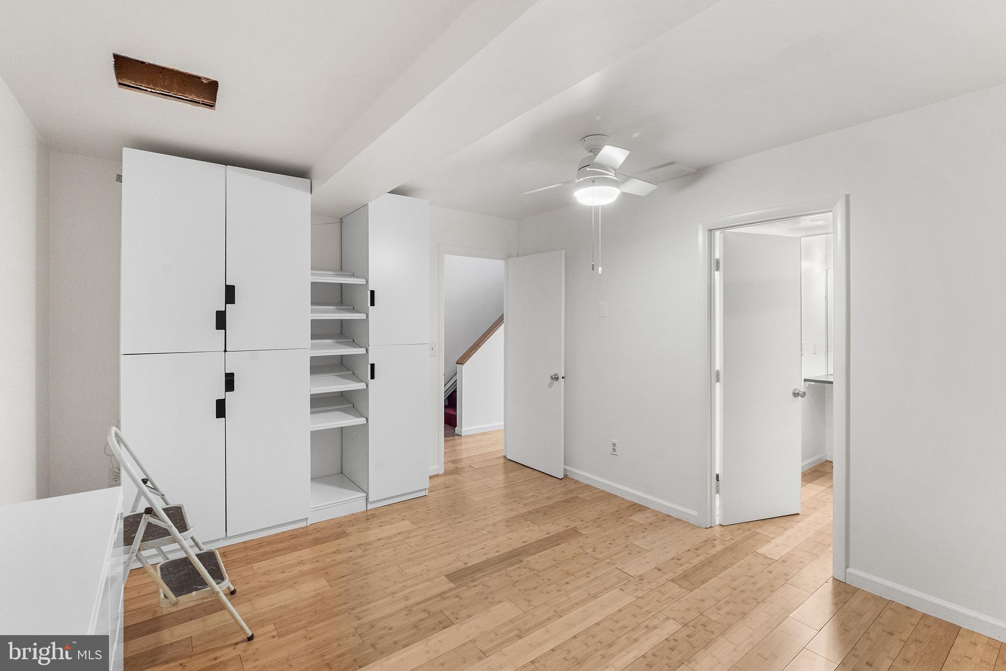 VALLEYWOOD AT FIVE FARMS - Residential