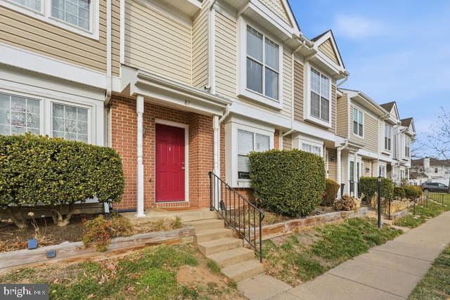 PROVIDENCE VILLAGE - Residential Lease