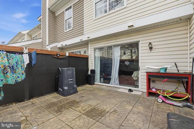 PROVIDENCE VILLAGE - Residential Lease