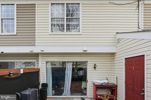 PROVIDENCE VILLAGE - Residential Lease