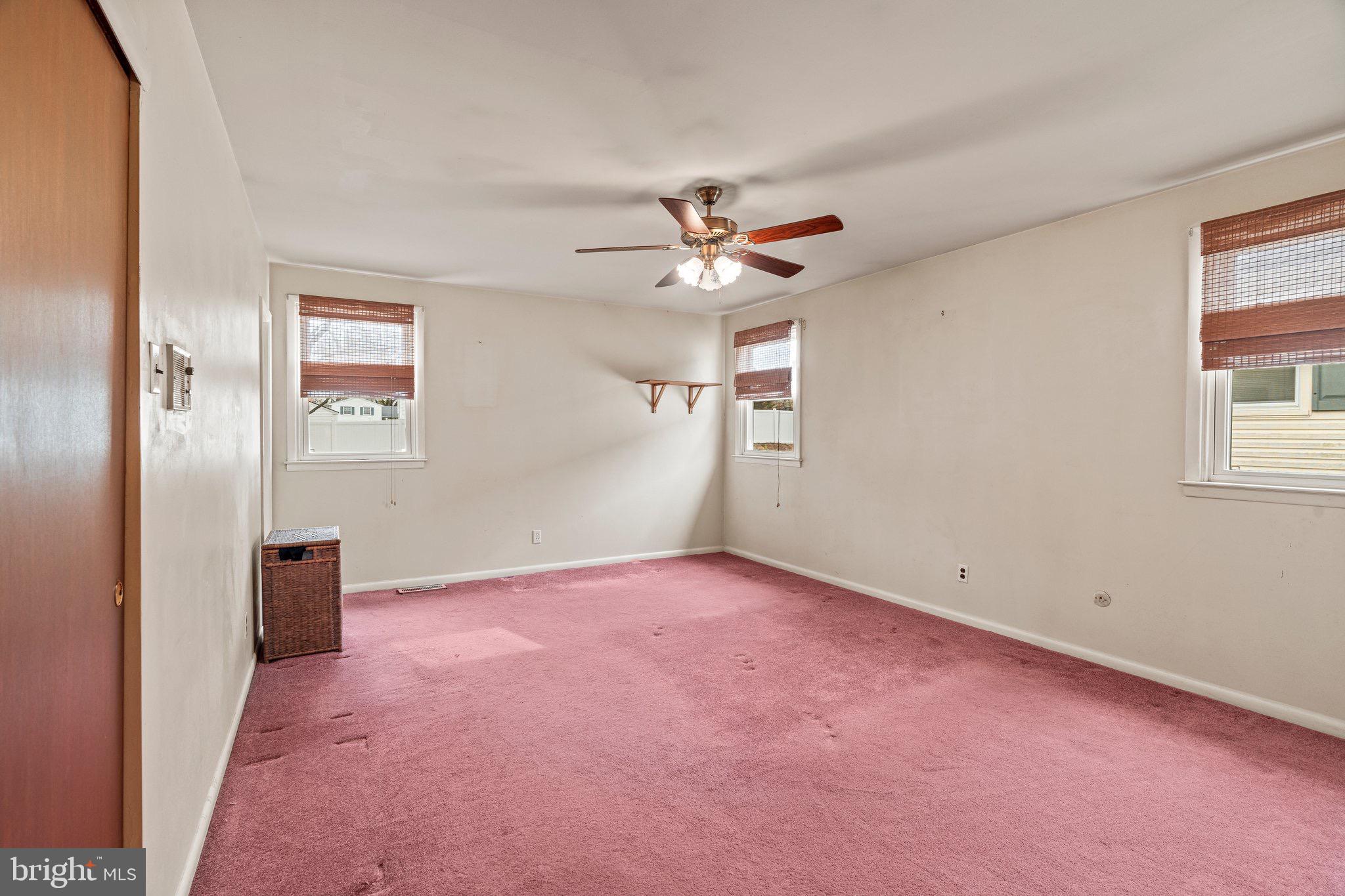 SOMERTON - Residential