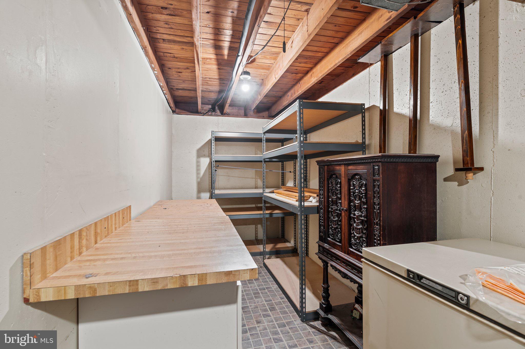 SOMERTON - Residential