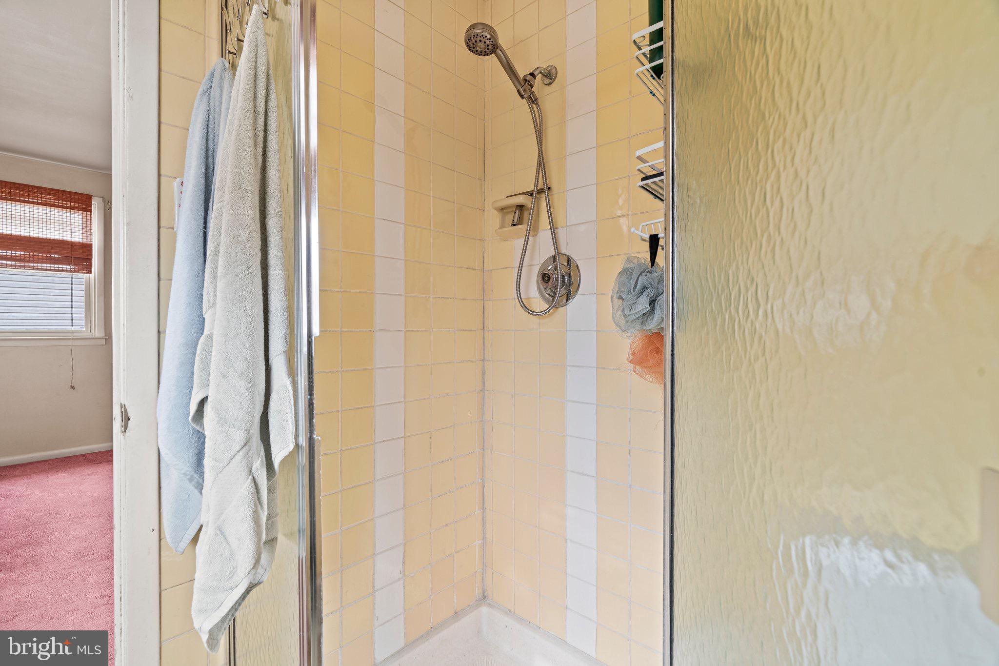 SOMERTON - Residential