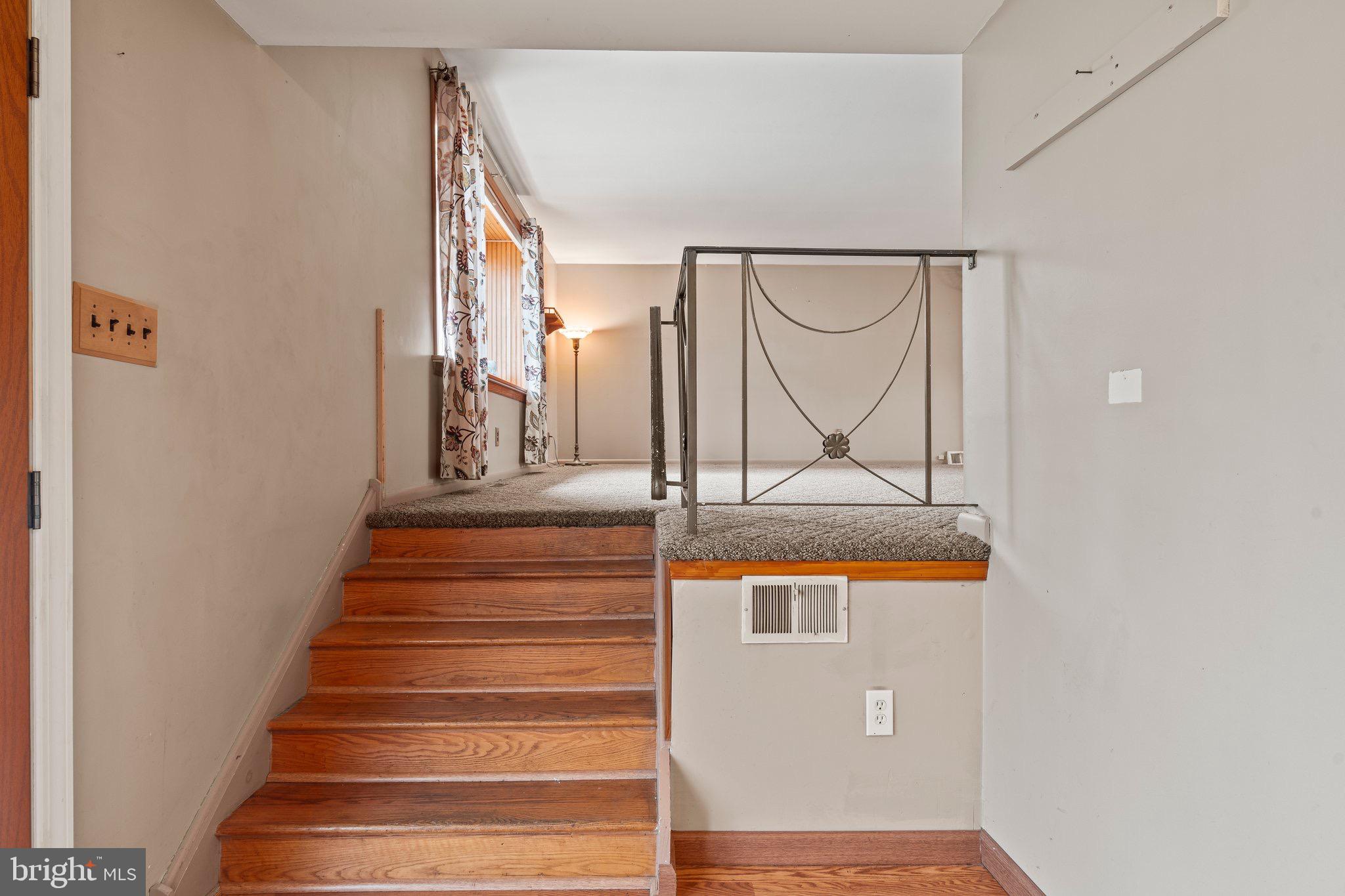 SOMERTON - Residential