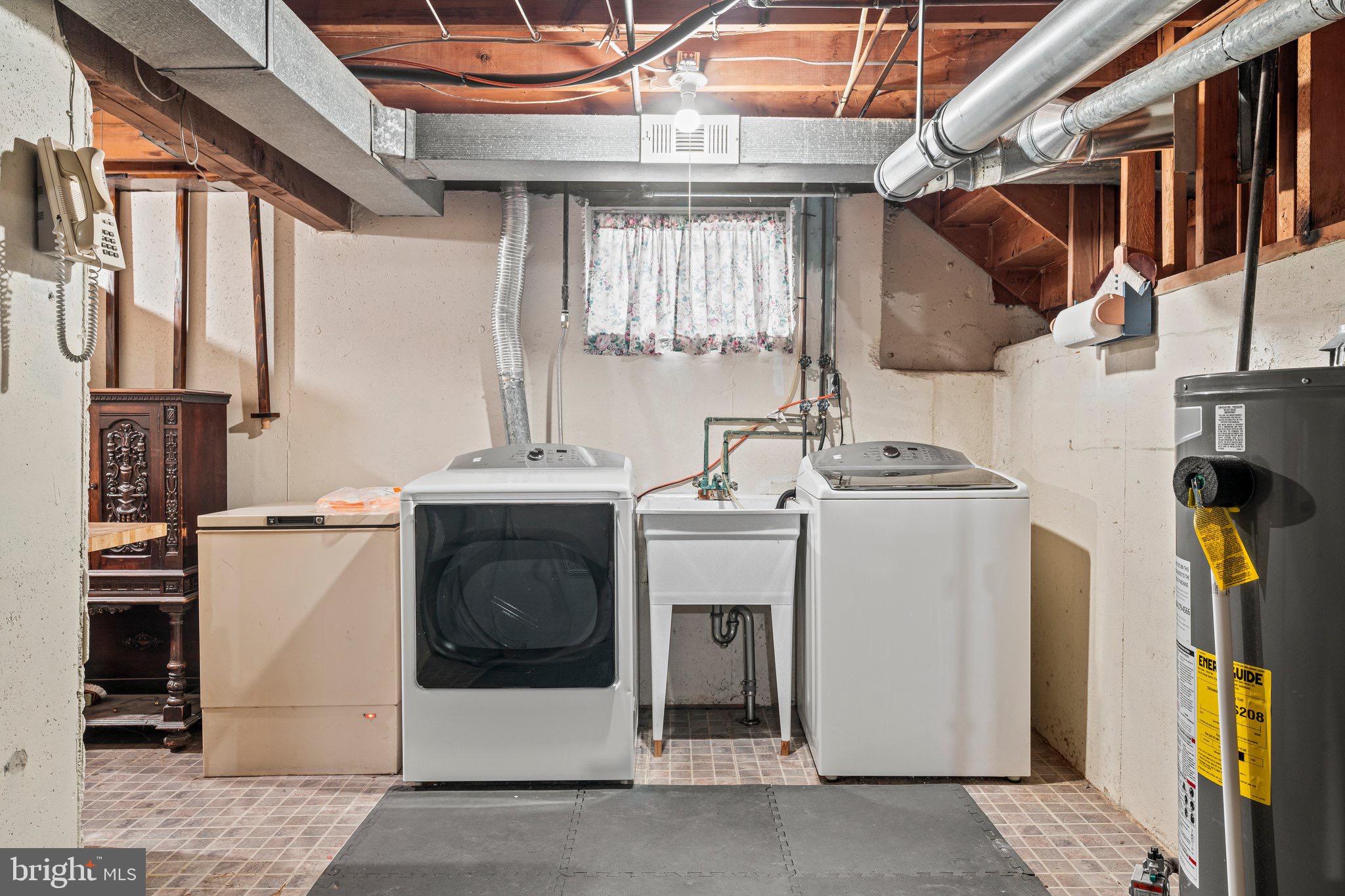 SOMERTON - Residential