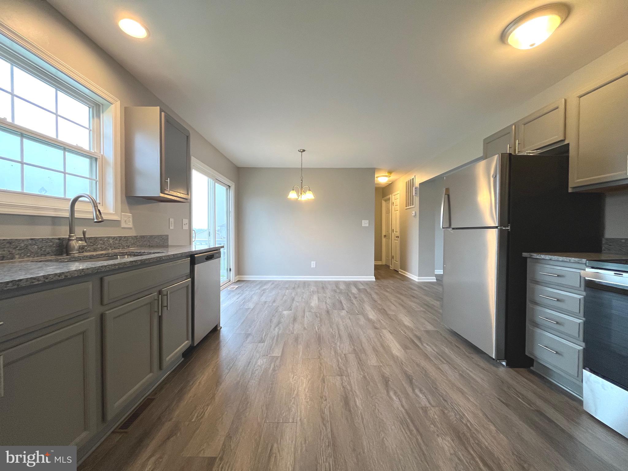 SUMMER HILL - Residential