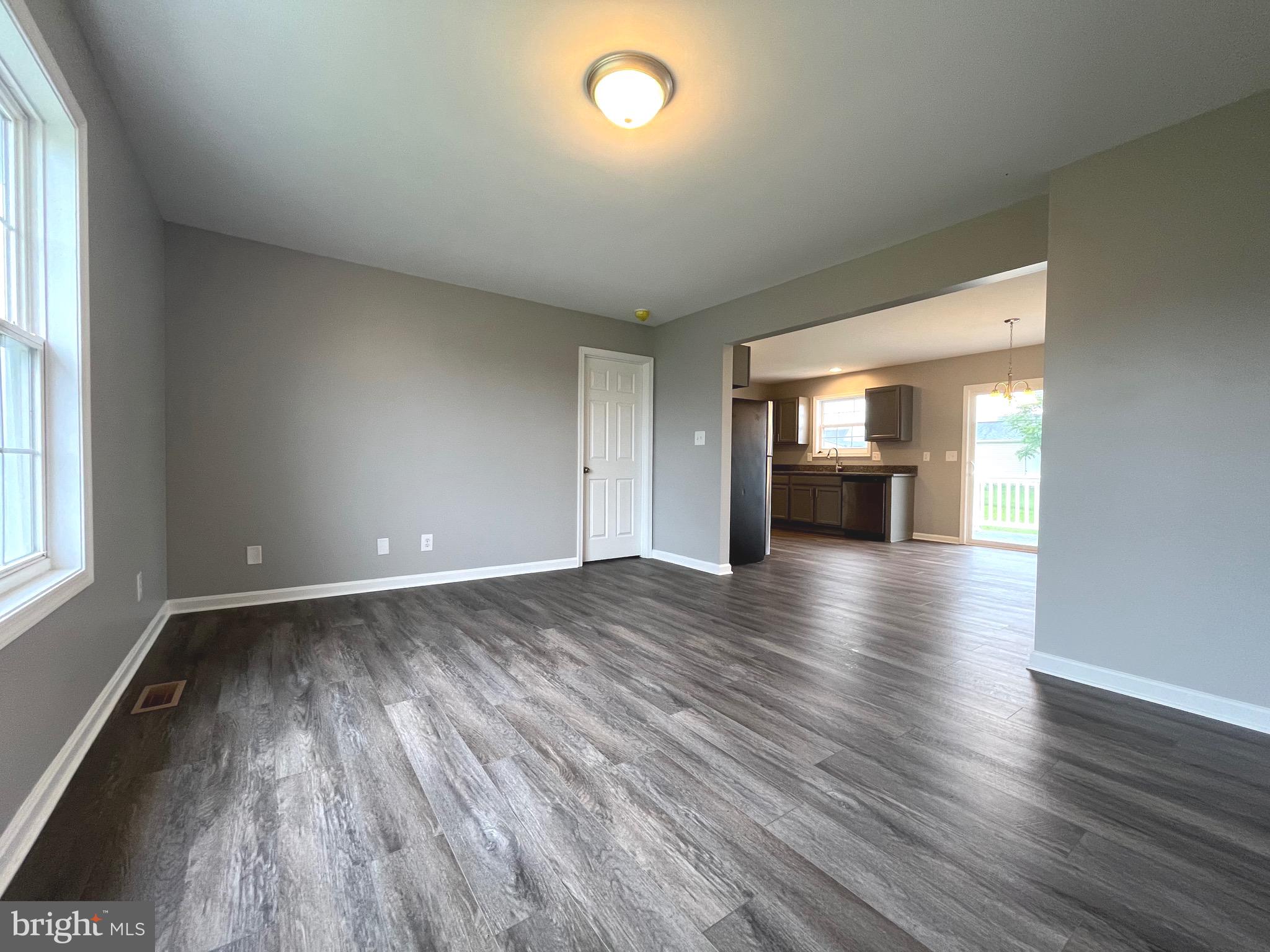 SUMMER HILL - Residential