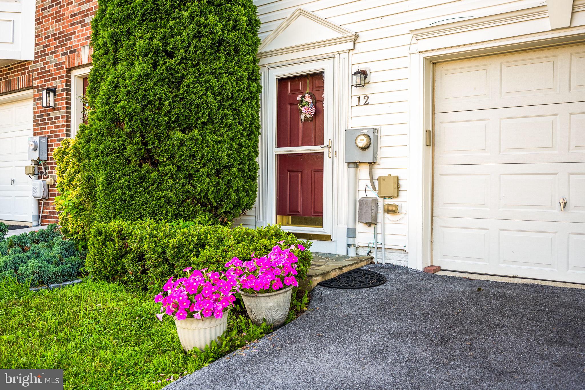 FAIRWAYS WEST - Residential