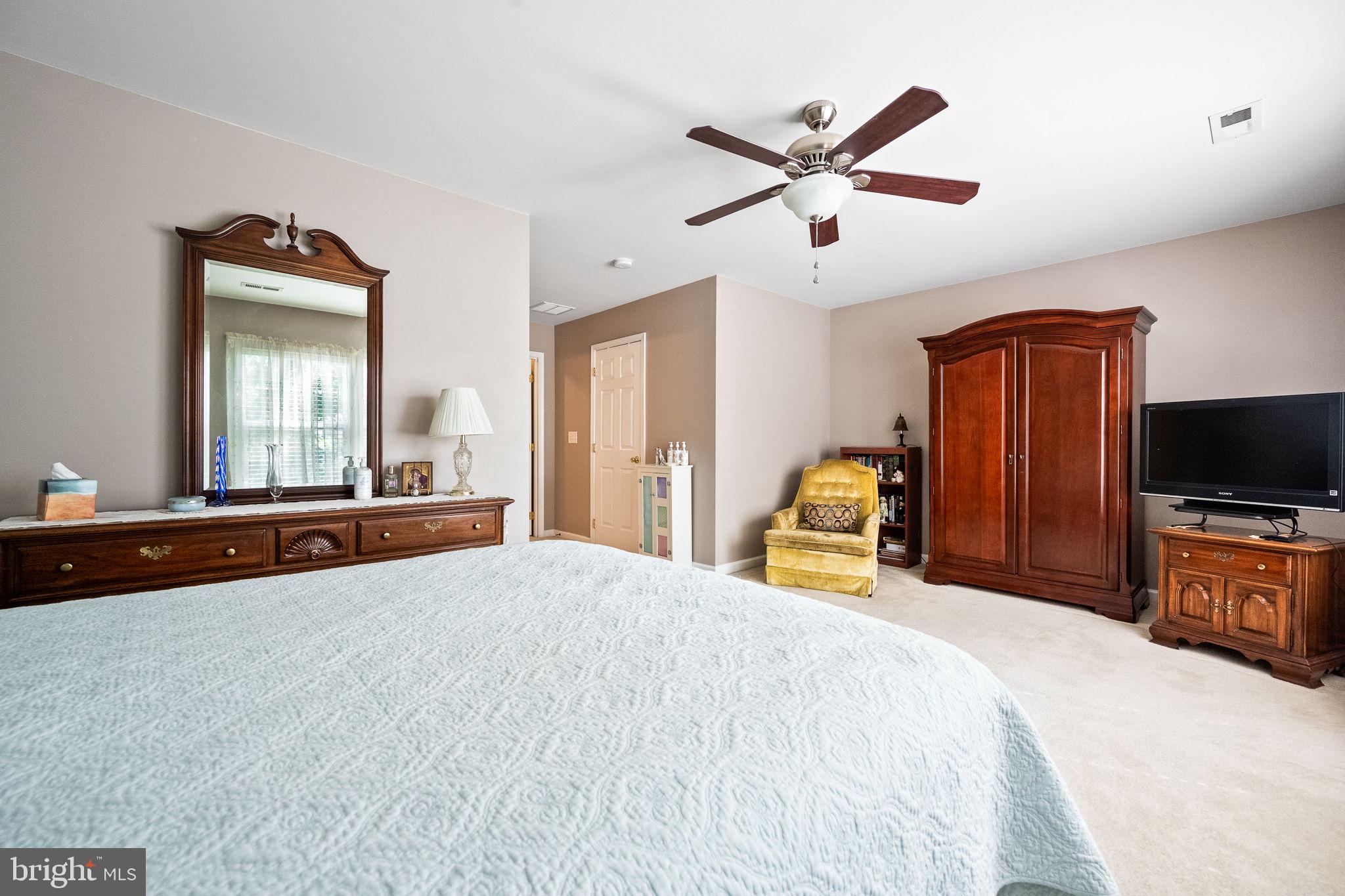 FAIRWAYS WEST - Residential