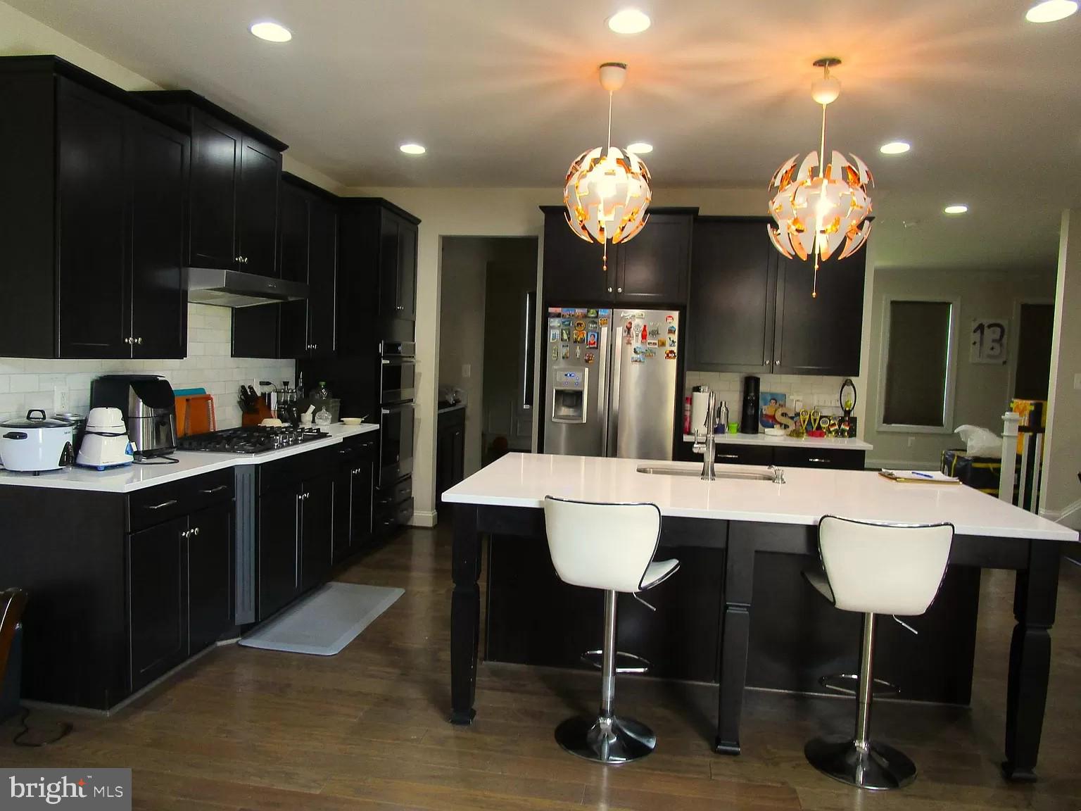 LANDSDALE - Residential Lease